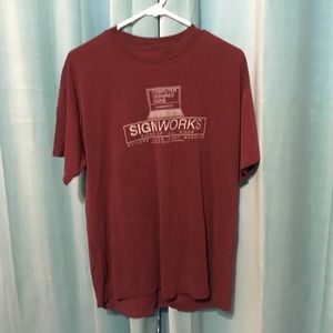 Sign works logo tee.